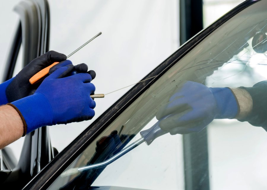 Windshield replacement Baxter Springs