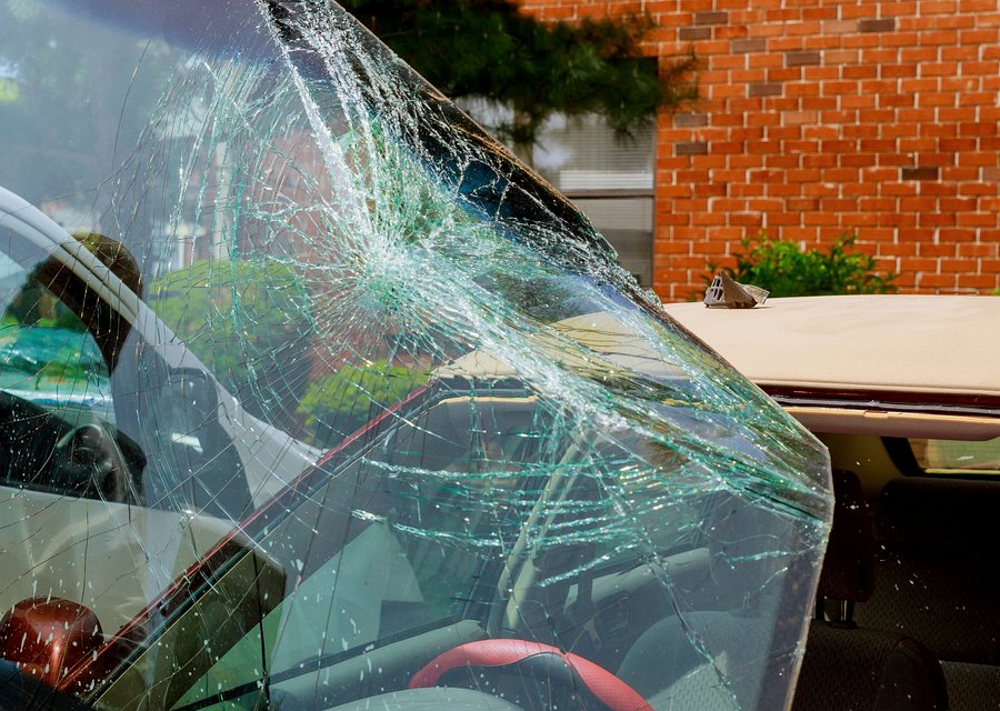Windshield replacement Astatula