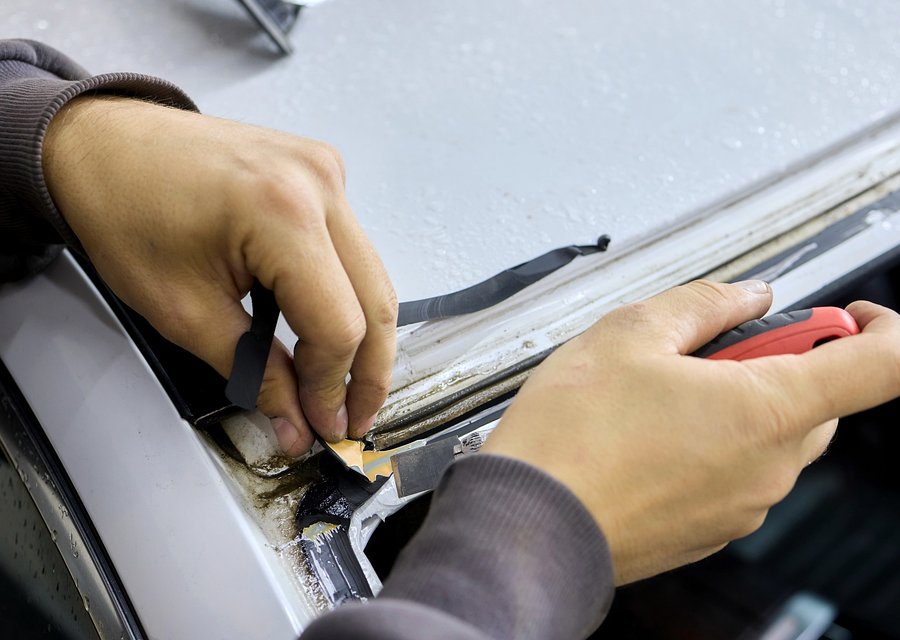Windshield replacement Allegan