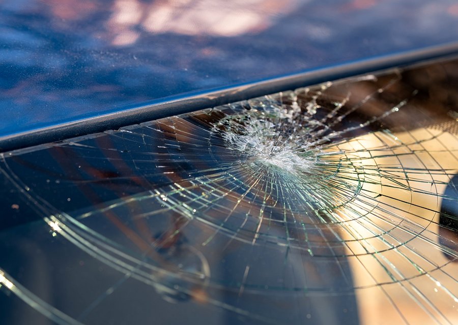 Auto glass repair MI