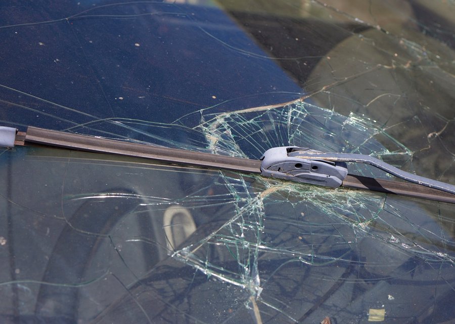 Auto glass repair MI