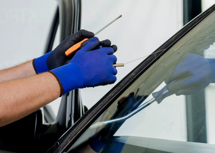 Auto glass repair LA