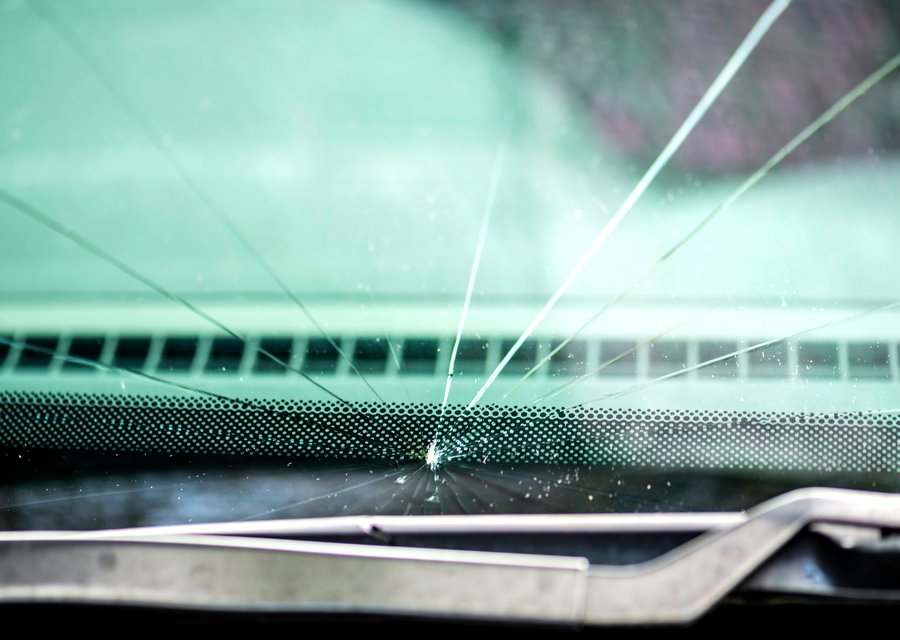 Auto glass repair MI