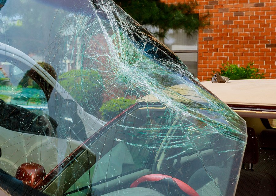 Auto glass repair AZ