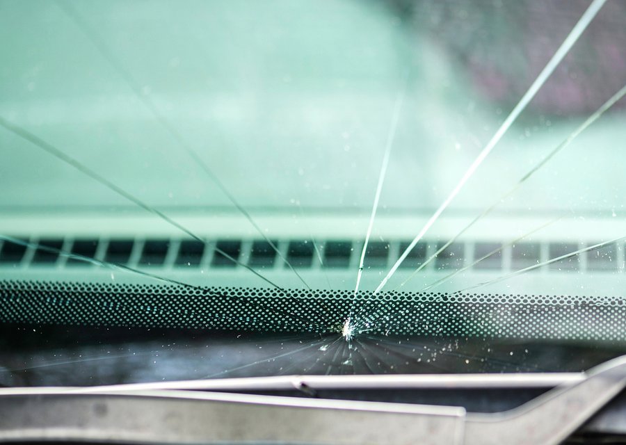 Auto glass repair KS