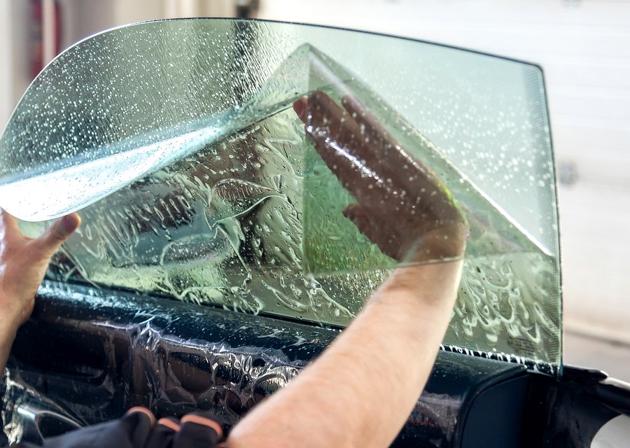 Auto glass repair MI