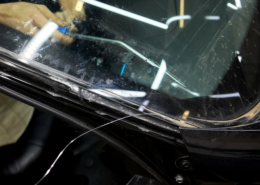Auto glass repair LA