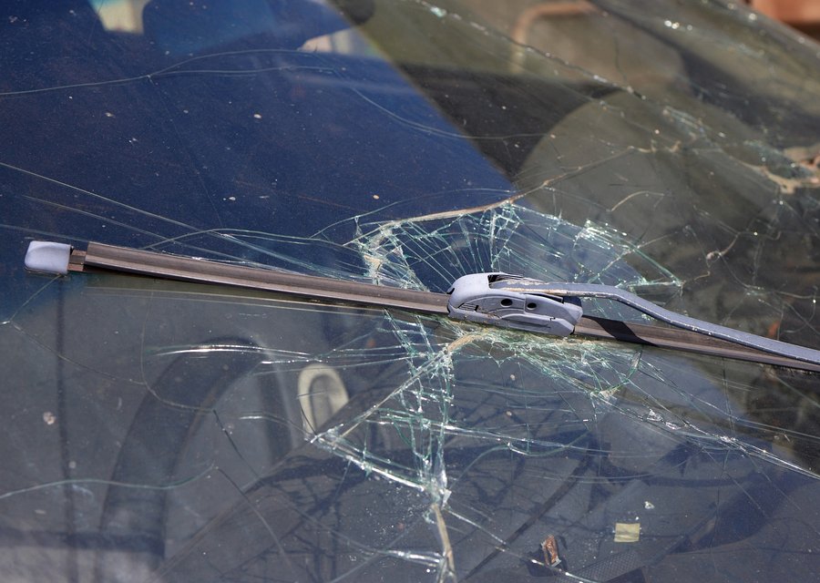 Auto glass repair FL
