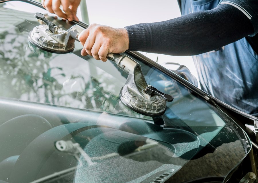 Auto glass repair LA