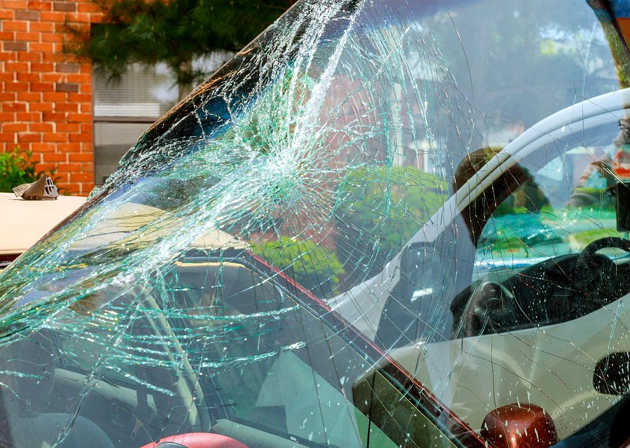 Auto glass repair MI