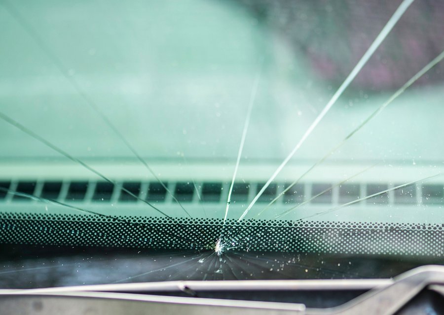 Auto glass repair MI