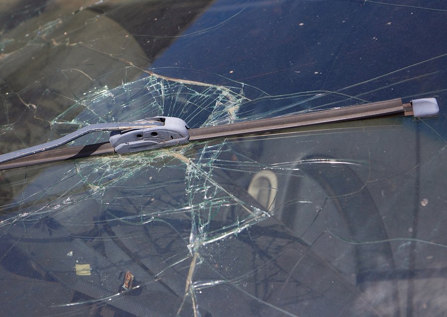Auto glass repair FL
