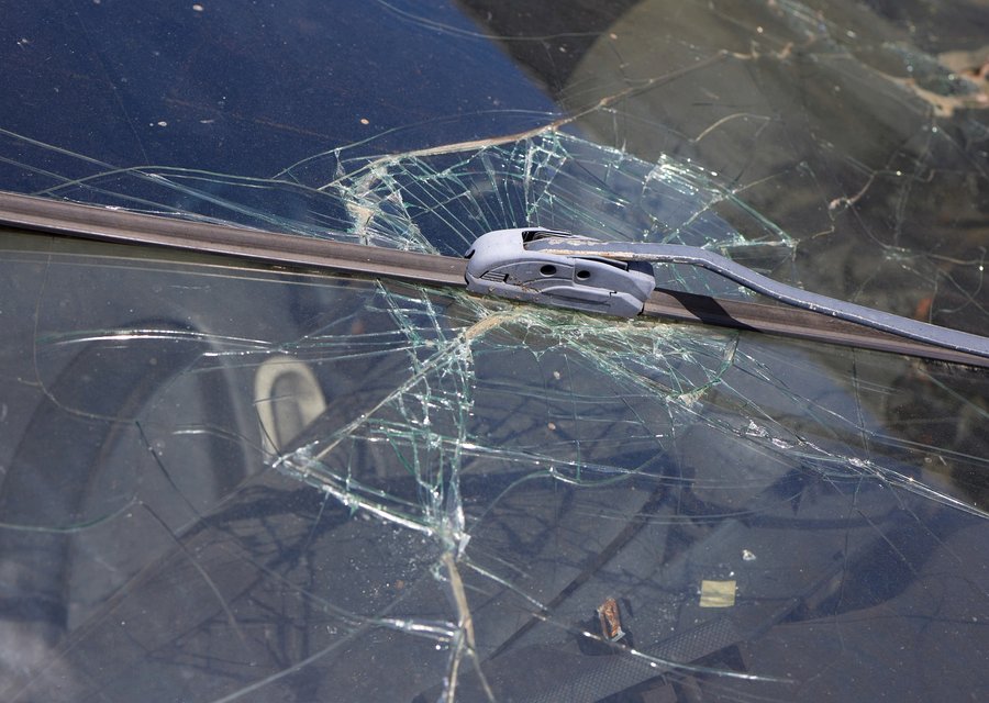 Auto glass repair FL