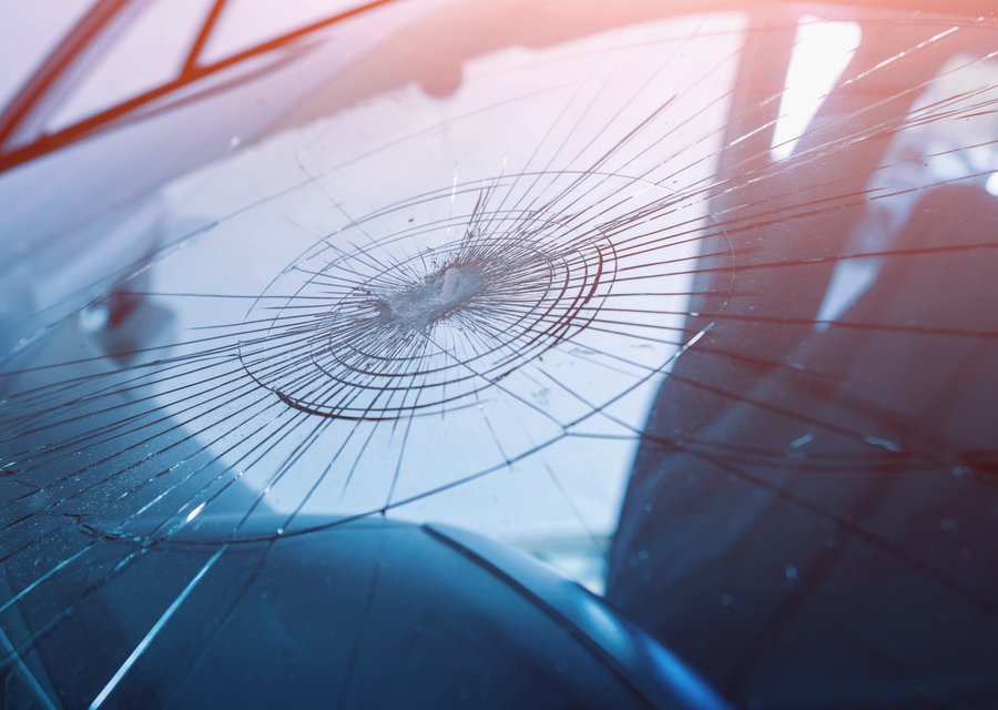 Auto glass repair MI
