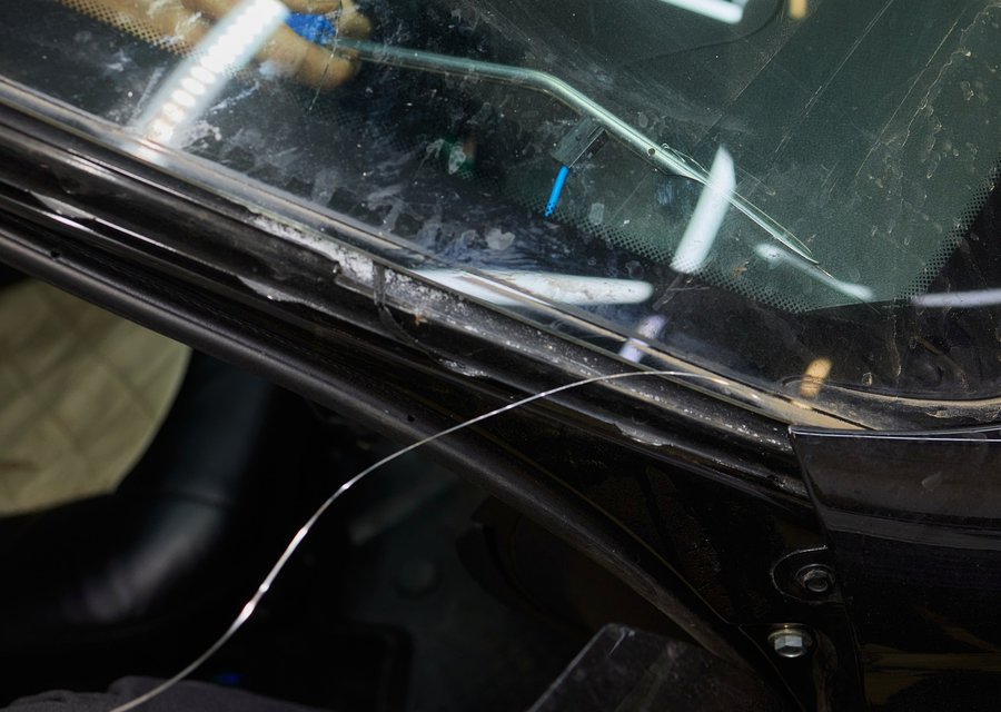 Auto glass repair MI