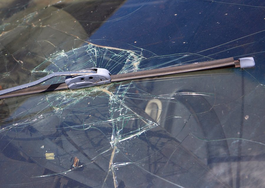 Auto glass repair MI