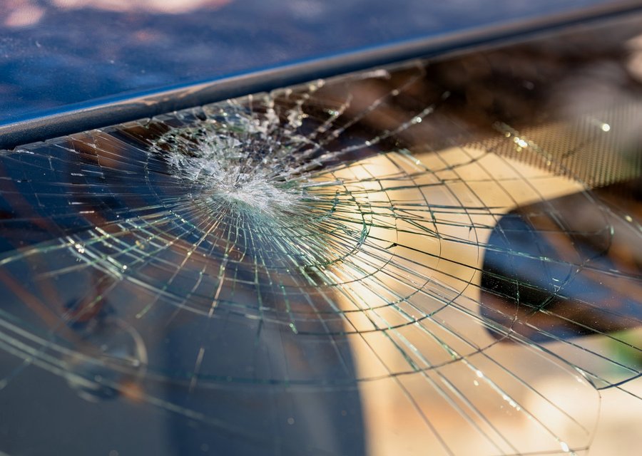 Auto glass repair MI
