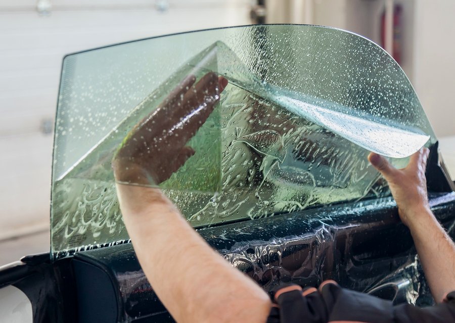 Auto glass repair CA