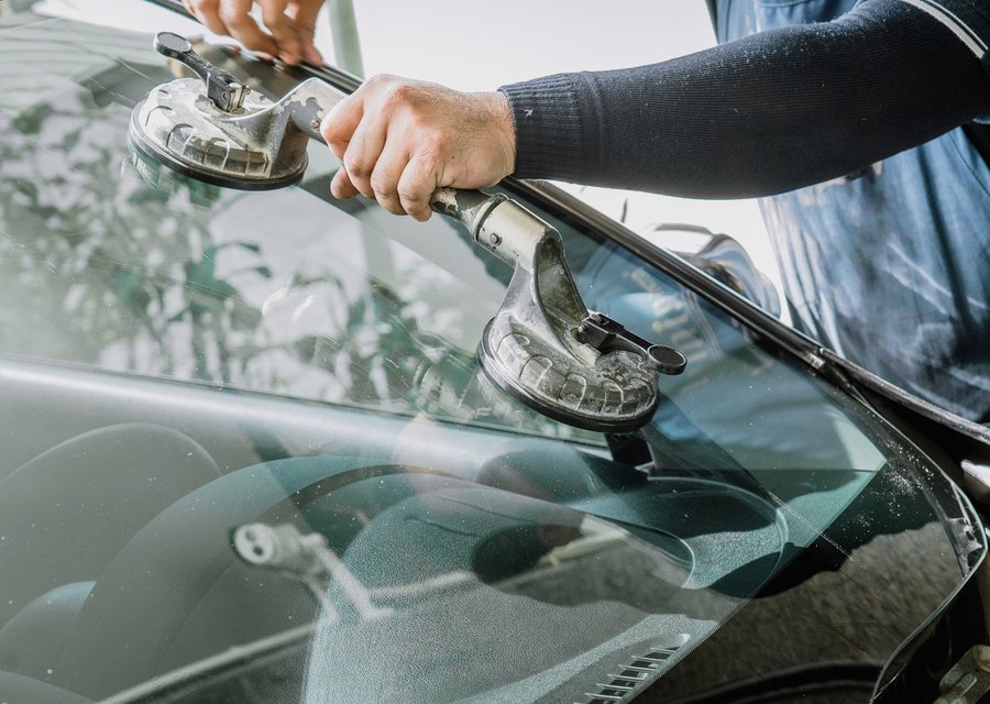 Auto glass repair LA