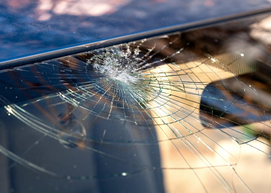 Auto glass repair MI