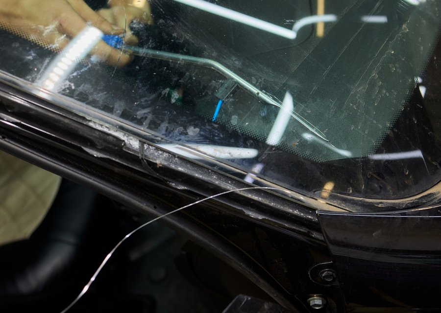 Auto glass repair FL
