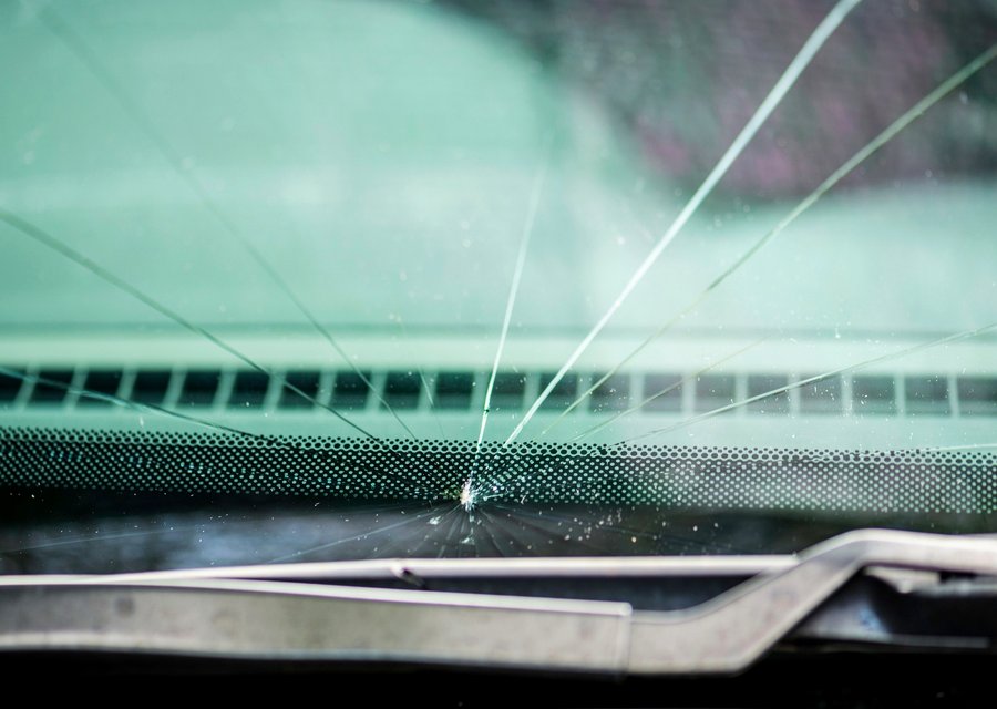 Auto glass repair MI
