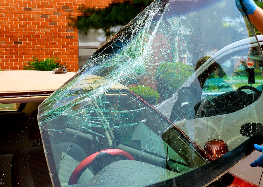 Auto glass repair FL