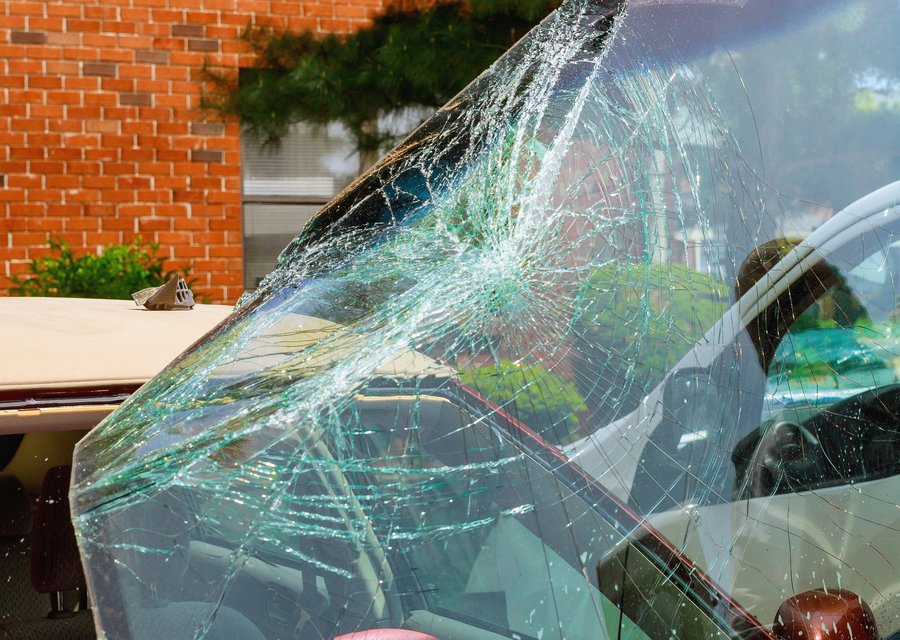 Auto glass repair MI