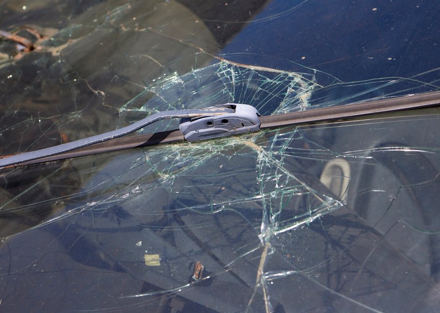 Auto glass repair AZ