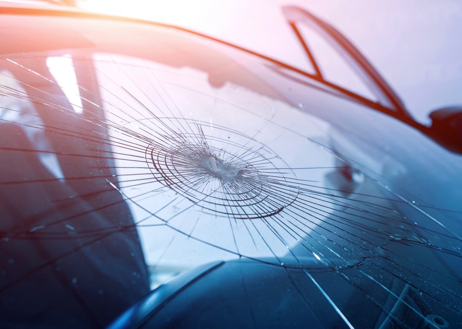Auto glass repair CA