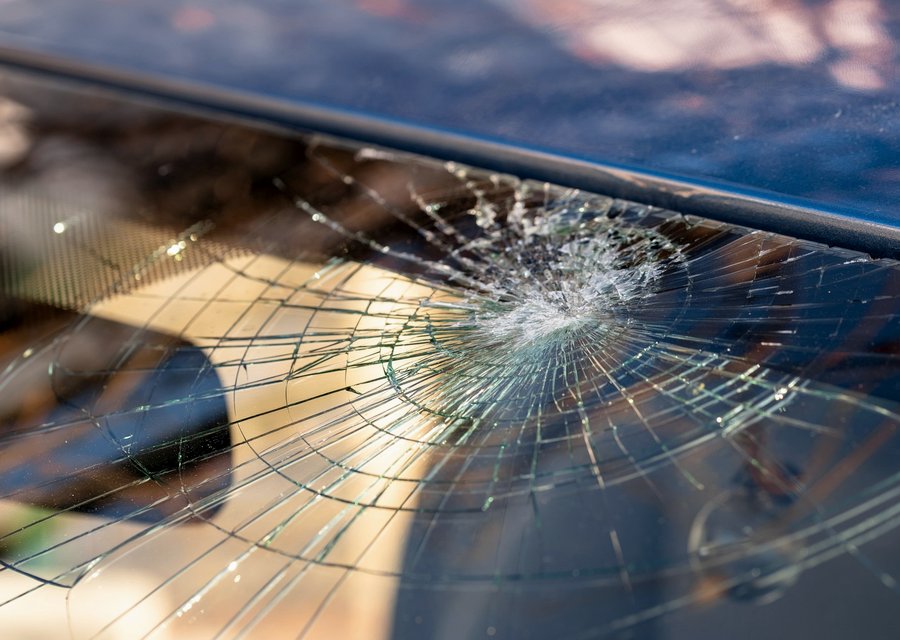 Auto glass repair MI