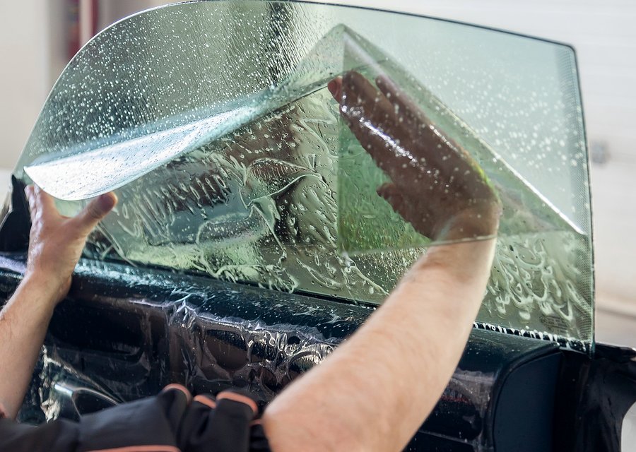 Auto glass repair CA