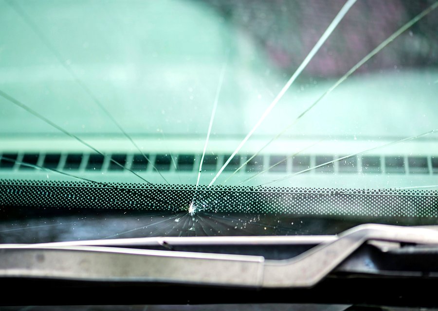 Auto glass repair FL