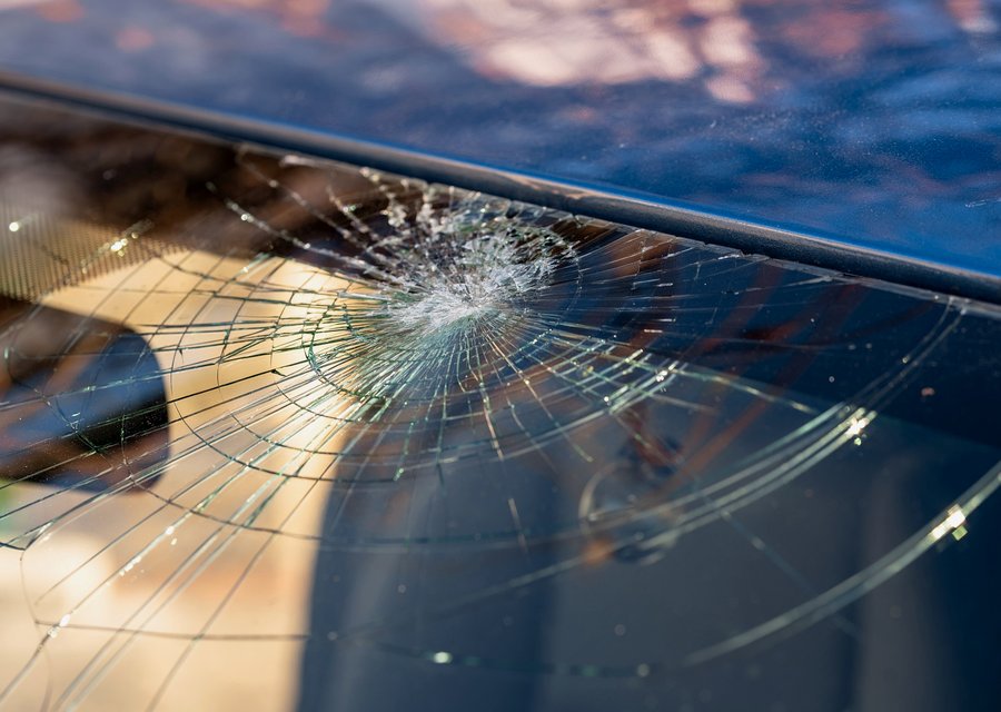 Auto glass repair CA