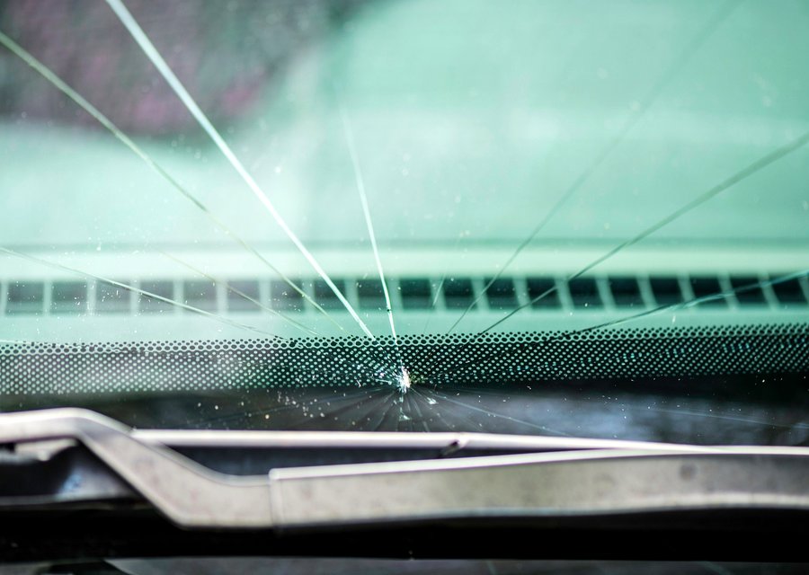 Auto glass repair MI