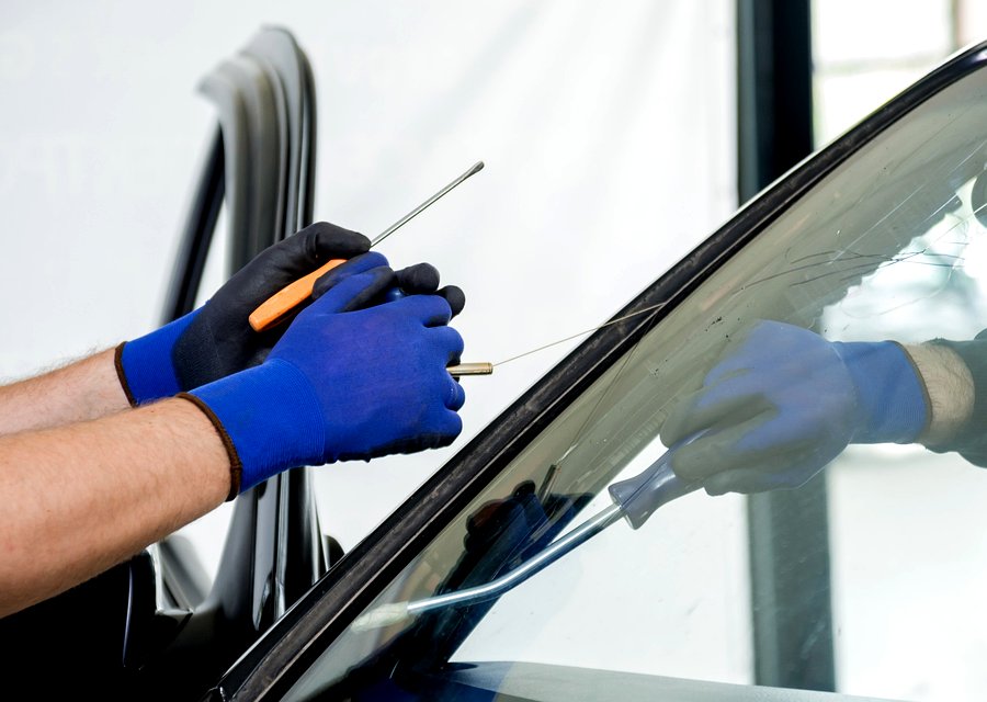Auto glass repair LA