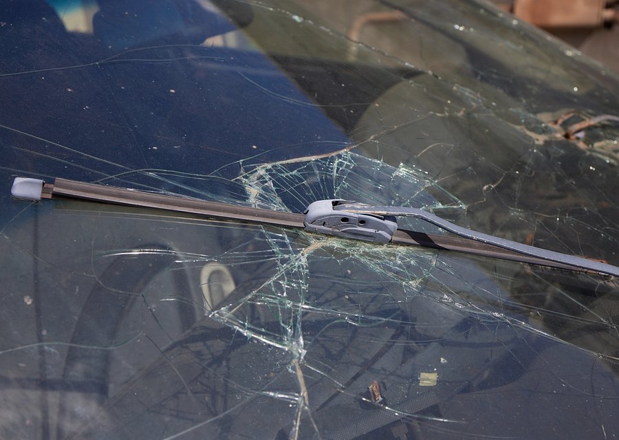 Auto glass repair FL