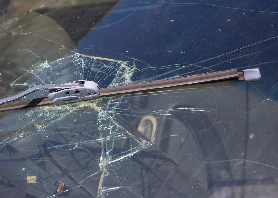 Auto glass repair MI