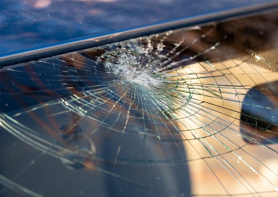 Auto glass repair MI