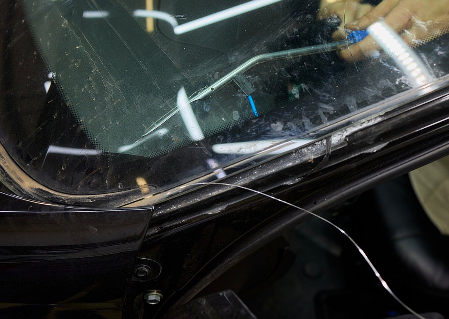 Auto glass repair FL