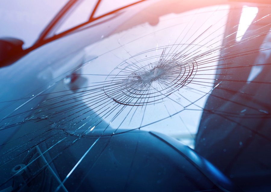 Auto glass repair MI