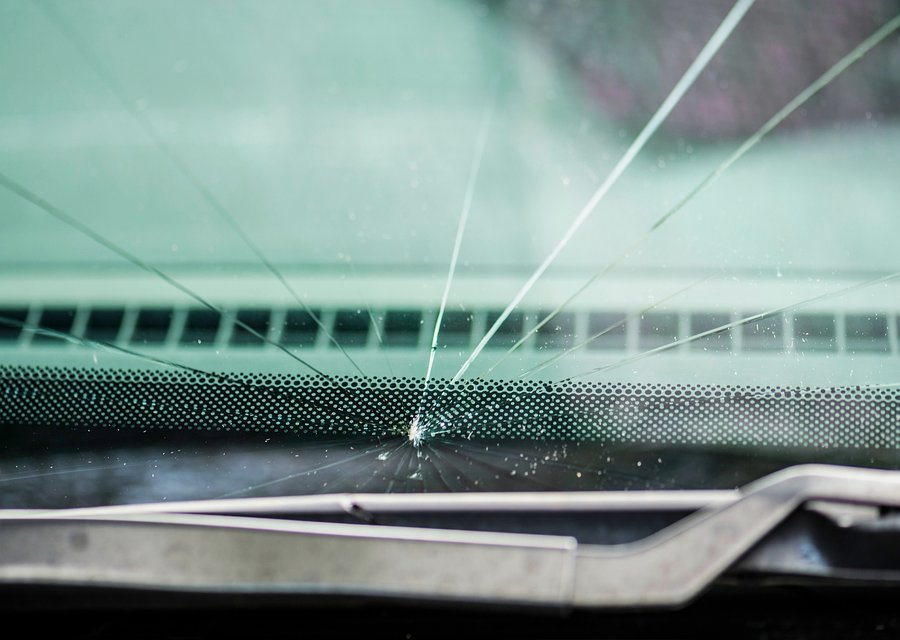 Auto glass repair MI