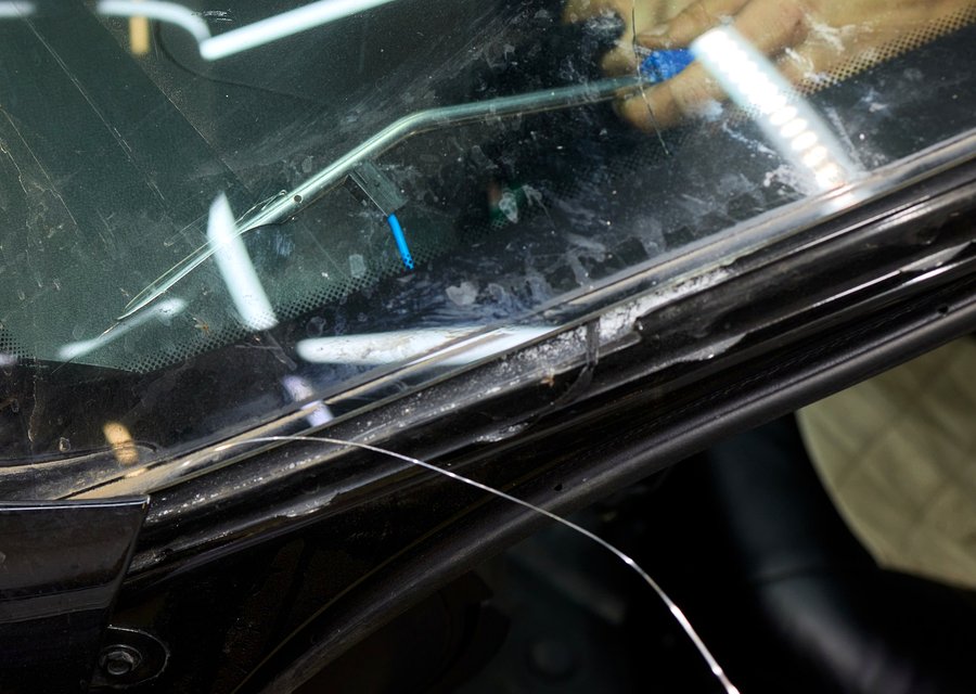 Auto glass repair LA