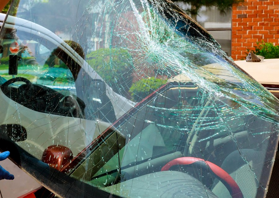 Auto glass repair FL