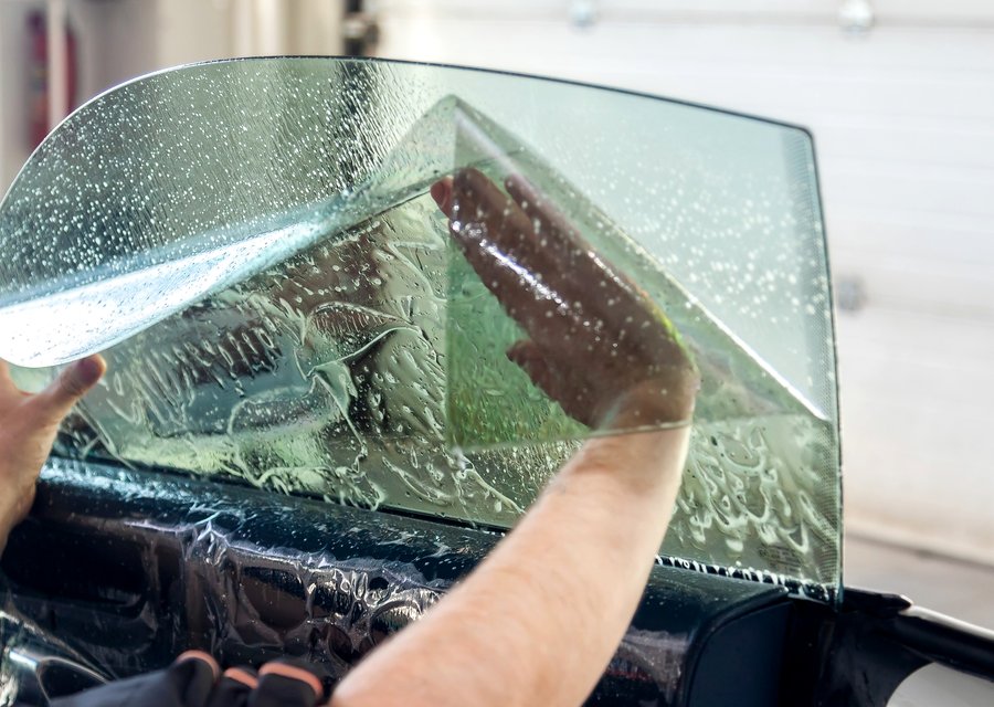 Auto glass repair CA