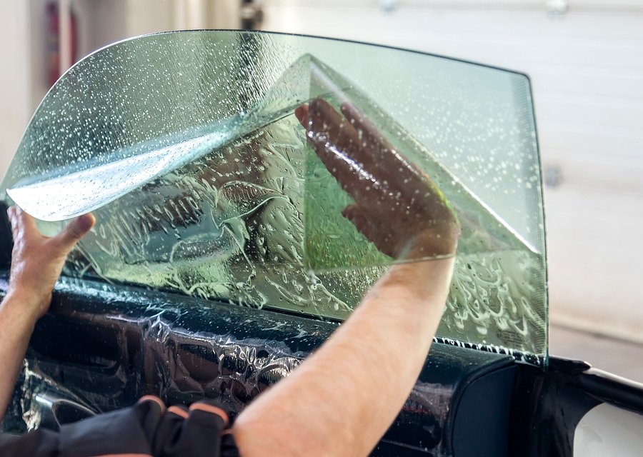 Auto glass repair MI