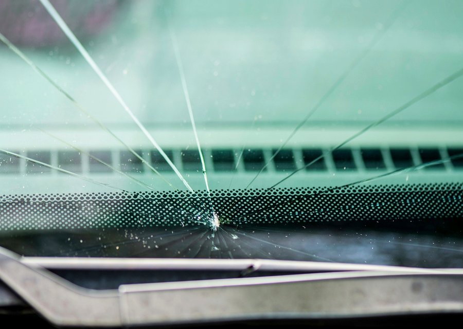 Auto glass repair MI